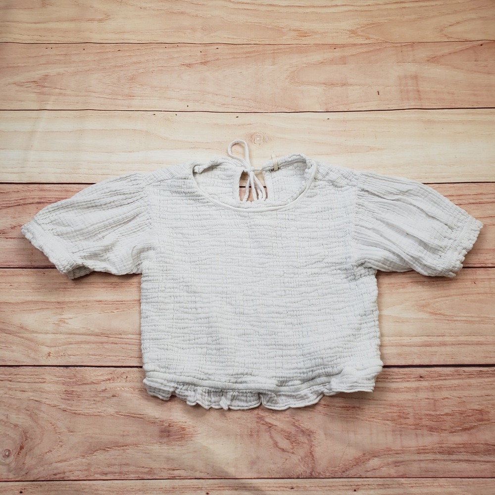 Free People White Smocked Crop Top Womens Large Ruffle Hem Keyhole Back Cotton